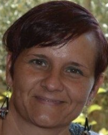 - Yolanda Salvador -